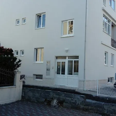 Lea Apartmán