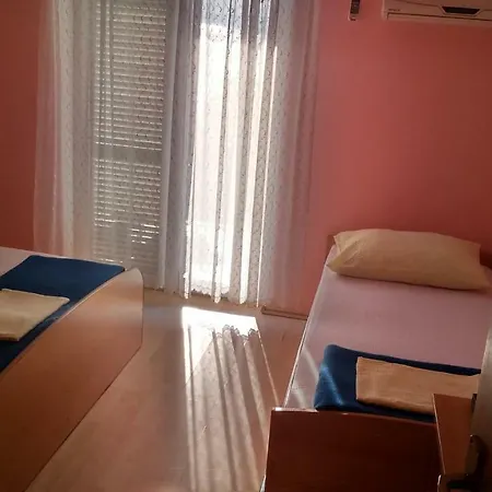 Apartment Lea